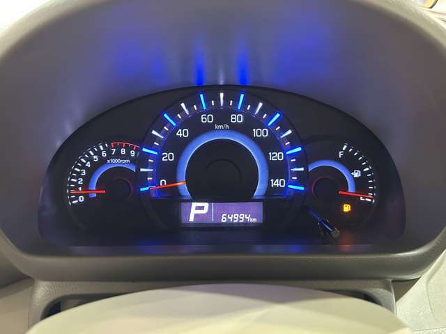 お近くの方はぜひご来店を♪　車検付のお車はご試乗も可能ですので装備や状態をしっかりとご確認頂けます。