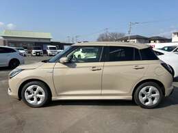 ★運転席アームレスト★サイドアンダースポイラー★ルーフエンドスポイラー