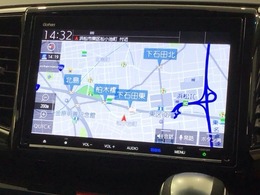 アップルカープレイ対応。ギャザズナビ搭載です。知らない道も安心ですね！