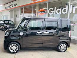 4WD車/8インチ大型Bluetooth対応ナビTV/全方位モニター/ドライブレコーダー/両側パワースライドドア/衝突軽減ブレーキ/横滑り防止/エンジンスターター/純正14インチアルミホイール