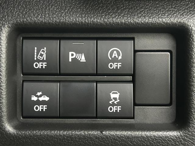 【運転席操作部】快適なドライブを楽しむための機能が装備されています！運転席から触れるので、使いやすいです！除菌プランいれていただくと、さらに清潔で安心していただけます！