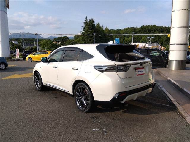 ワンオーナー☆4WD☆トヨタセーフティセンス☆9インチナビ☆バックカメラ☆ビルトインETC2.0☆ドラレコ☆パノラマムーンルーフ☆専用19インチAW☆専用ハーフレザーシート☆専用エアロ☆試乗できます☆
