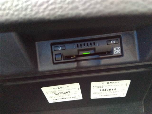 ワンオーナー☆4WD☆トヨタセーフティセンス☆9インチナビ☆バックカメラ☆ビルトインETC2.0☆ドラレコ☆パノラマムーンルーフ☆専用19インチAW☆専用ハーフレザーシート☆専用エアロ☆試乗できます☆