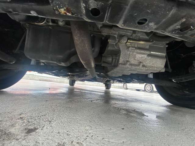 自動車保険（あいおいニッセイ同和）取り扱いしております。はじめてお車をご購入されるお客様にもスタッフが解りやすくご説明させていただきます。