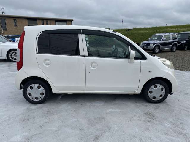 自動車保険（あいおいニッセイ同和）取り扱いしております。はじめてお車をご購入されるお客様にもスタッフが解りやすくご説明させていただきます。