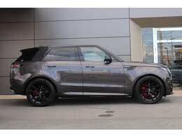 弊社中古車販売ポリシーとして、ご遠方のお客様やお忙しく実車確認できないお客様にも、安心してご購入いただけるクオリティを目指して仕上げております。