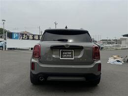 ☆ミニバン、セダン、コンパクトカー、軽自動車etc　展示台数常時100台以上だからきっと見つかるお気に入りの1台！皆様のご来店・お問合せ当店スタッフ一同、心よりお待ちいたしております☆