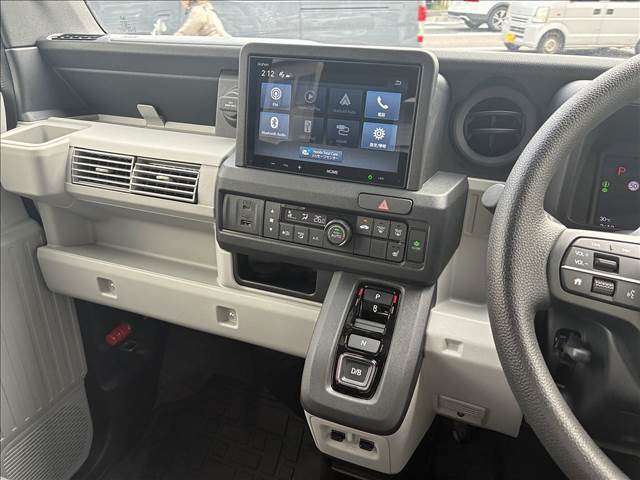 禁煙車！ワンオーナー！充電走行245k！ディスプレイオーディオ！アップルカープレイ＆アンドロイドオート付！バックカメラ！シートヒーター！ホンダセンシング！アダクティブレーダークルーズ！2トーンカラー！