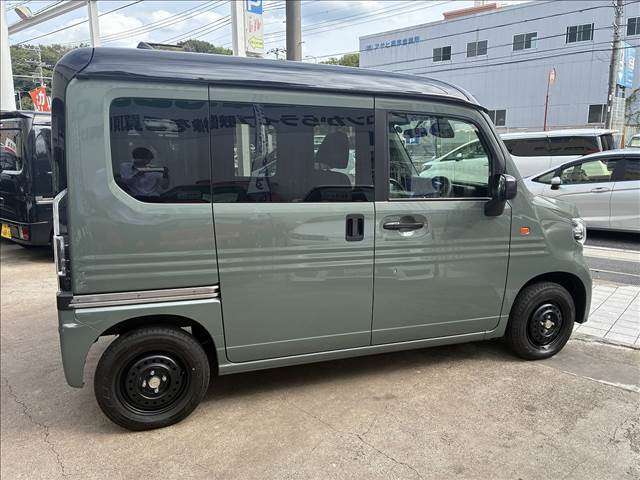 禁煙車！ワンオーナー！充電走行245k！ディスプレイオーディオ！アップルカープレイ＆アンドロイドオート付！バックカメラ！シートヒーター！ホンダセンシング！アダクティブレーダークルーズ！2トーンカラー！