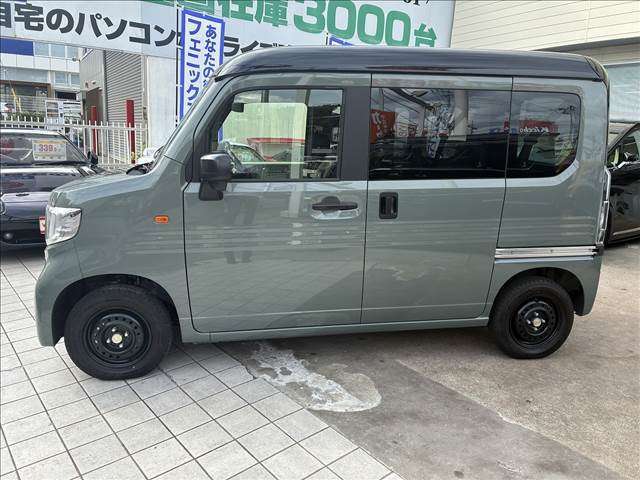 禁煙車！ワンオーナー！充電走行245k！ディスプレイオーディオ！アップルカープレイ＆アンドロイドオート付！バックカメラ！シートヒーター！ホンダセンシング！アダクティブレーダークルーズ！2トーンカラー！