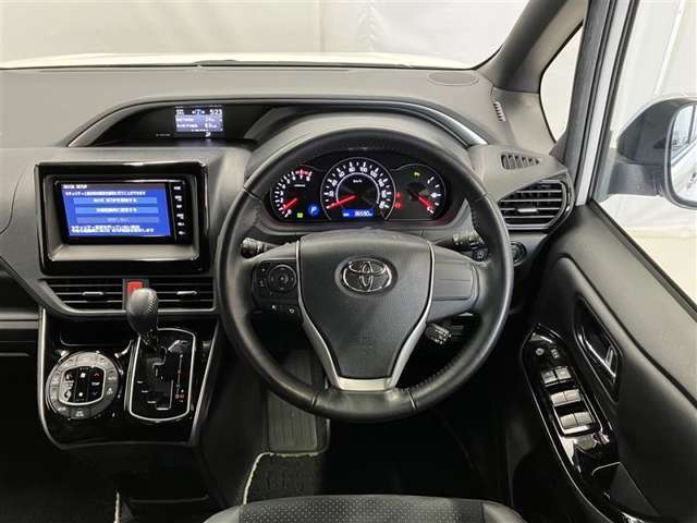 YouTubeにお車の紹介動画を掲載しております。画像ではわかりにくい細かなところまで紹介♪ご視聴用URLはお問合せください。