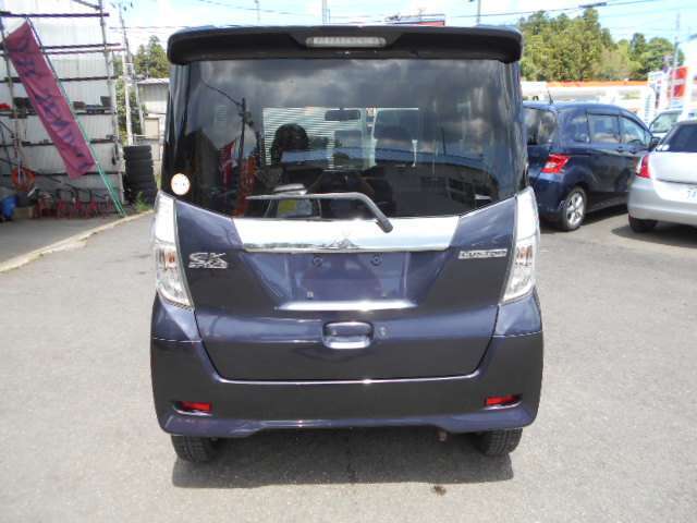 弊社オートローンは頭金・ボーナス払い不要。最長84回まで可能となっております。審査だけでも構いませんのでお気軽にご相談下さい。