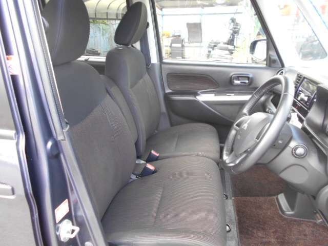 ベンチシートで乗りやすいです！