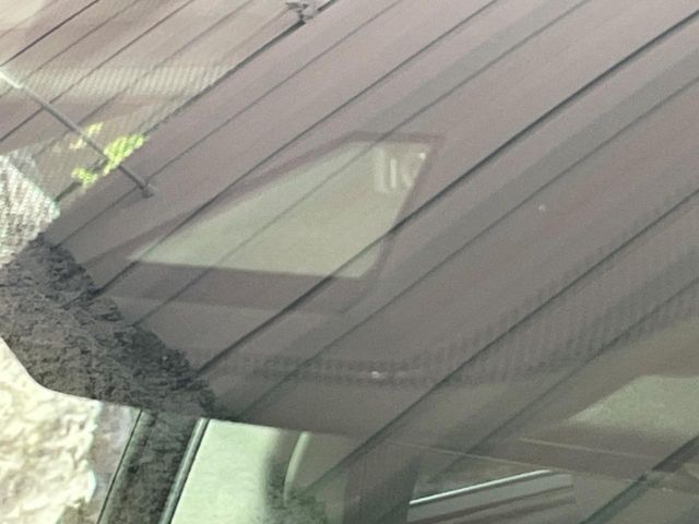 【トヨタセーフティセンス】走行中に前方の車両等を認識し、衝突しそうな時は警報とブレーキで衝突回避と被害軽減をアシスト。より安全にドライブをお楽しみいただけます。