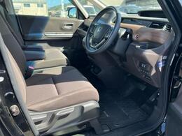 「この車の写真をもっと見たい」「状態が気になる」「この装備はついている？」どんな小さな疑問でもお気軽にお問い合わせください！