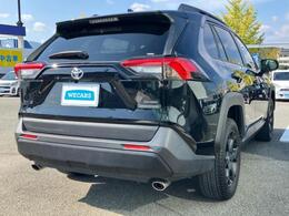 全国に店舗を展開しているのでどこでもお取り寄せが可能です！この車が気になるけど遠方だから・・・と諦める必要はありません！※別途陸送費が必要です。