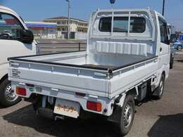 ☆カートピアキクチは九州運輸局認証工場完備です！在庫車両は主に商用車などをメインとして揃えています！販売から整備、板金塗装、車検までお車の事なら全てお任せ下さい！お問合せお待ちしております☆
