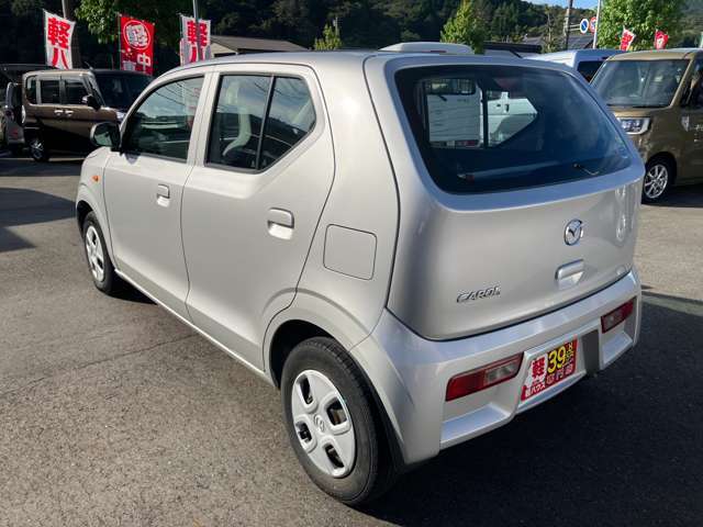 【整備】当店が販売するお車は、全車「法で定められた整備」をしてから納車いたします！ブレーキの分解整備など、お車に安心して乗っていただけるように入念に整備を行っております！