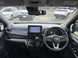 視界の良さなど、いつでも安心して運転できるようにドライバーをサポートします。