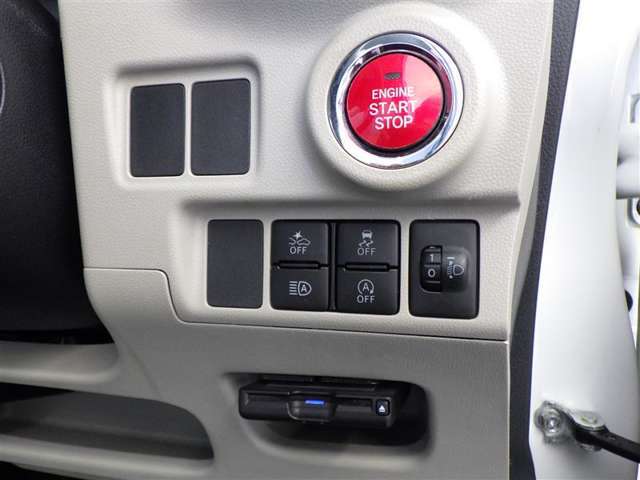 トヨタ認定中古車保証付！（1年間、距離無制限　HV車はHV保証付）　別途延長保証もご用意しております♪　ぜひ現車を確認にご来店ください