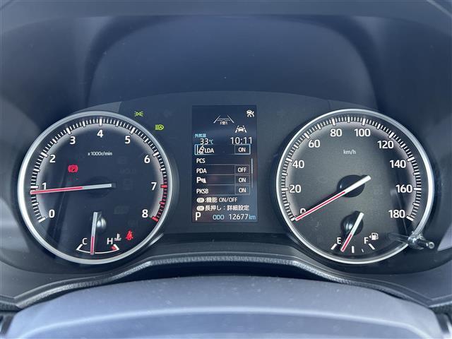 【スピードメーター】メーターがシンプルで見やすく運転しやすいですね。