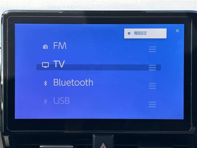 【純正ナビ】専用設計で車内の雰囲気にマッチ。ナビ利用時のマップ表示は見やすく、いつものドライブがグッと楽しくなります。