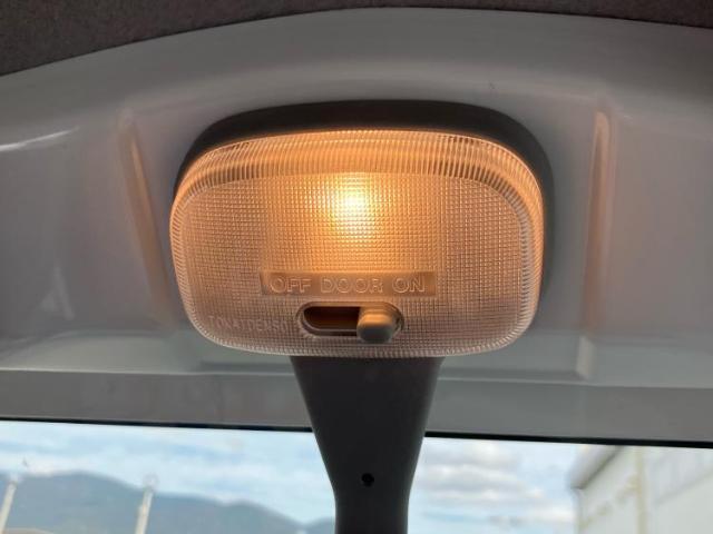 今の愛車いくらで売れるの？他社で査定して思ったより安くてショック・・・そんなお客様！是非一度WECARSの下取価格をご覧ください！お客様ができるだけお得にお乗り換えできるよう精一杯頑張ります！