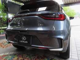 シートに座った瞬間から、クルマを運転するという高揚感。アクセルを踏み込んだ瞬間に感じる、クルマとの一体感。いつまでも運転したくなるような、クルマと走る楽しさ。運転することに「気負い」なんていらないさ！