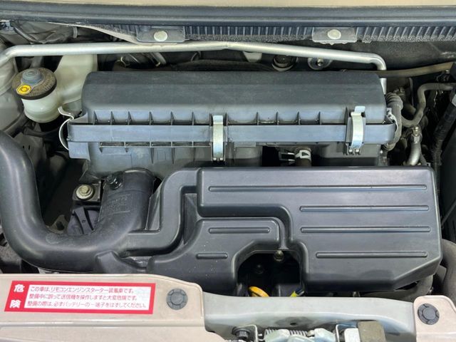親切・丁寧な専門メカニックスタッフが応対！・車検・点検整備・事故等の修理などアフターサービスも安心。お車のカスタマイズもネクステージのサービススタッフまでご相談ください！