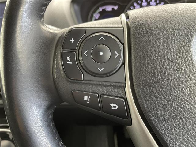 【運転席操作部】快適なドライブを楽しむための機能が装備されています！運転席から触れるので、使いやすいです！除菌プランいれていただくと、さらに清潔で安心していただけます！