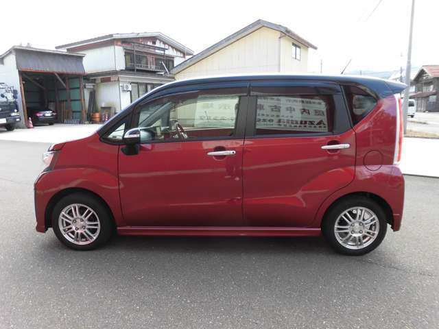 【中古車販売士在籍】車の状態や購入の際にかかる税金や諸費用についてなど、車の購入に関するお客様の不安や疑問に対して明確にご説明し、お客様のご要望に合わせた最適な一台をご提案いたします。