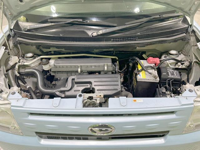 親切・丁寧な専門メカニックスタッフが応対！・車検・点検整備・事故等の修理などアフターサービスも安心。お車のカスタマイズもネクステージのサービススタッフまでご相談ください！