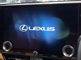 【14インチディスプレイオーディオ】画面内にオーディオ操作はもちろん、空調の調整機能なども盛り込んだ多機能なディスプレイオーディオです！スマートフォン連携はもちろん、車載ナビもお使いいただけます♪