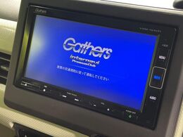 【純正ナビ】人気の純正ナビを装備。オーディオ機能も充実しており、Bluetooth接続すればお持ちのスマホやMP3プレイヤーの音楽を再生可能！毎日の運転がさらに楽しくなります！！