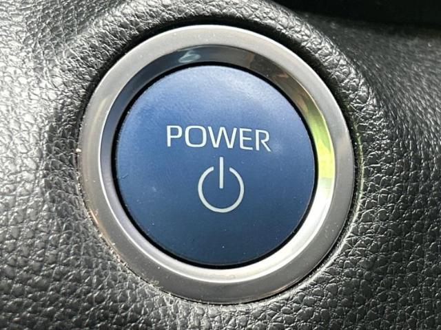 お車に合わせて無料保証以外にも、保証範囲、期間、距離を拡充させた有料保証もご用意しております！中古車の購入が初めてで不安・・・というお客様もご安心ください！