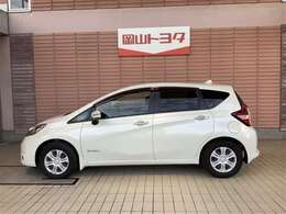 当店は、トヨタディ-ラ-として高品質な中古車を多数取り揃えております！