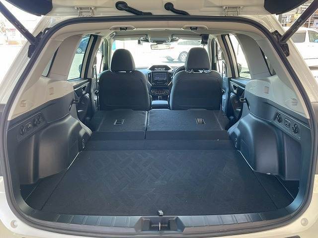 ☆全車修復歴なし！鑑定付きの良質なお車のみを厳選して展示中☆第3者機関の認定付き車ですので、遠方の方でも、安心してご検討いただけます。