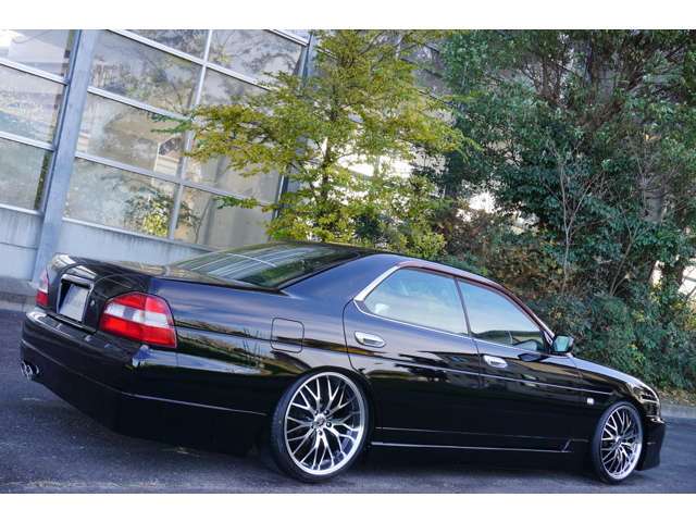 日産 ローレル 2.0 メダリスト セレンシア 2002年 3.6万キロ