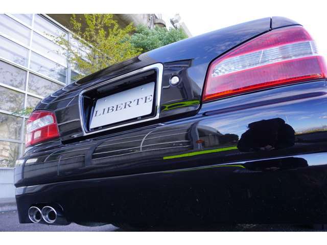 日産 ローレル 2.0 メダリスト セレンシア 2002年 3.6万キロ