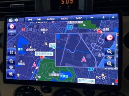 【大画面ナビ】人気の大型○○インチナビを装備。存在感のある大画面はインパクト大！ナビ利用時のマップ表示は見やすく、テレビやDVDは臨場感がアップ！いつものドライブがグッと楽しくなります♪