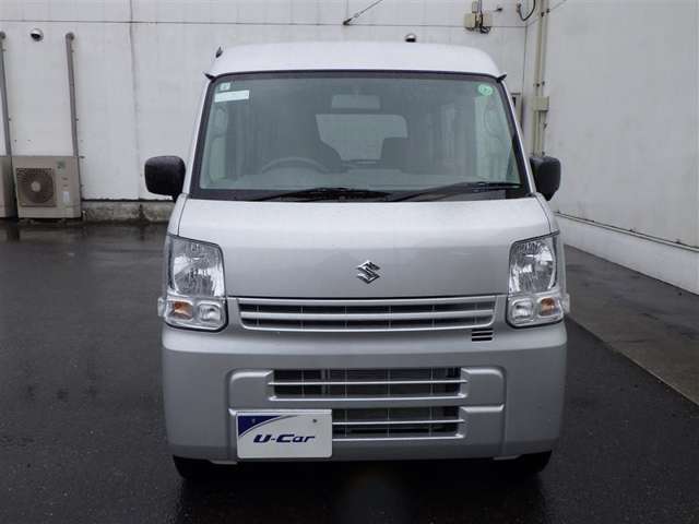 車が気になられましたらお電話かメールでお問い合わせください。他のお客様と商談が重なる場合が増えて来てますので事前にご確認ください。