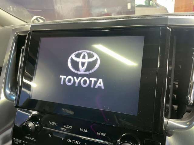 【純正SDナビ】フルセグTVの視聴も可能☆高性能＆多機能ナビでドライブも快適ですよ☆