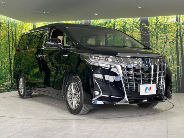 大好評のボディコーティング「弾スプラッシュコート」もご納車までに施工可能。通常のガラスコートと異なる、耐久年数6年の無機質ガラスコーティングが、ボディをキレイな状態に保ってくれます。