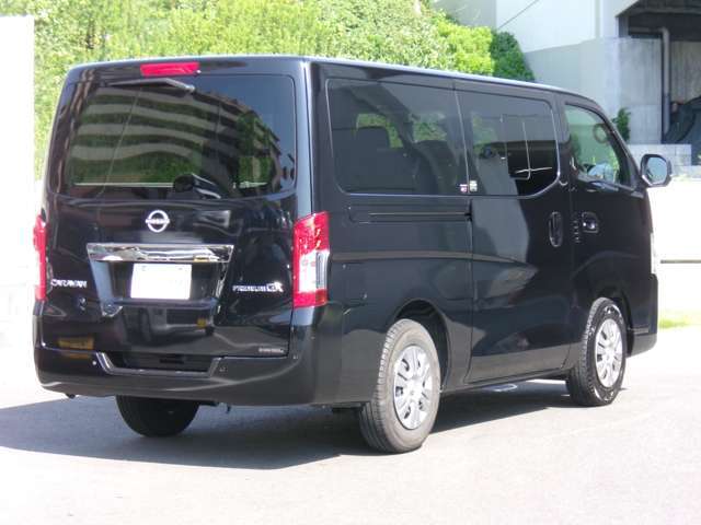 弊社の展示試乗車でした！もちろん禁煙車です！！