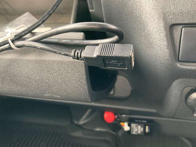 USB入力端子付き