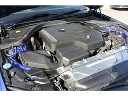 高出力2000cc直噴BMWツインパワーターボ・ガソリンエンジン搭載モデル！258馬力（カタログ値）燃費良好！環境性能に優れております！ツインパワーターボ化により、走行性能にも優れております！