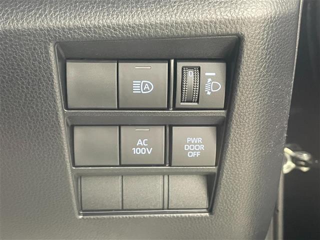 【運転席操作部】快適なドライブを楽しむための機能が装備されています！運転席から触れるので、使いやすいです！除菌プランいれていただくと、さらに清潔で安心していただけます！