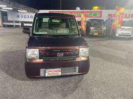 当社独自のバッチリ整備渡しですので御安心ください（整備内容については当社カーセンサーフリーダイヤルTELにて御確認下さい）（携帯　御自宅より無料での御問合せできます）