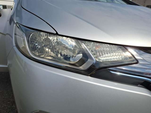 当店車両はライトも綺麗ですよ！