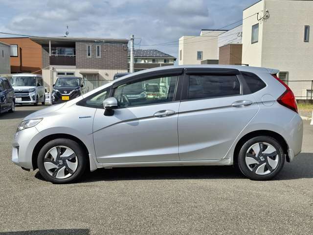 電話のお問い合わせでもお車の気になる所お答え致します！お電話・メール・ご来店等お待ち致しております！！